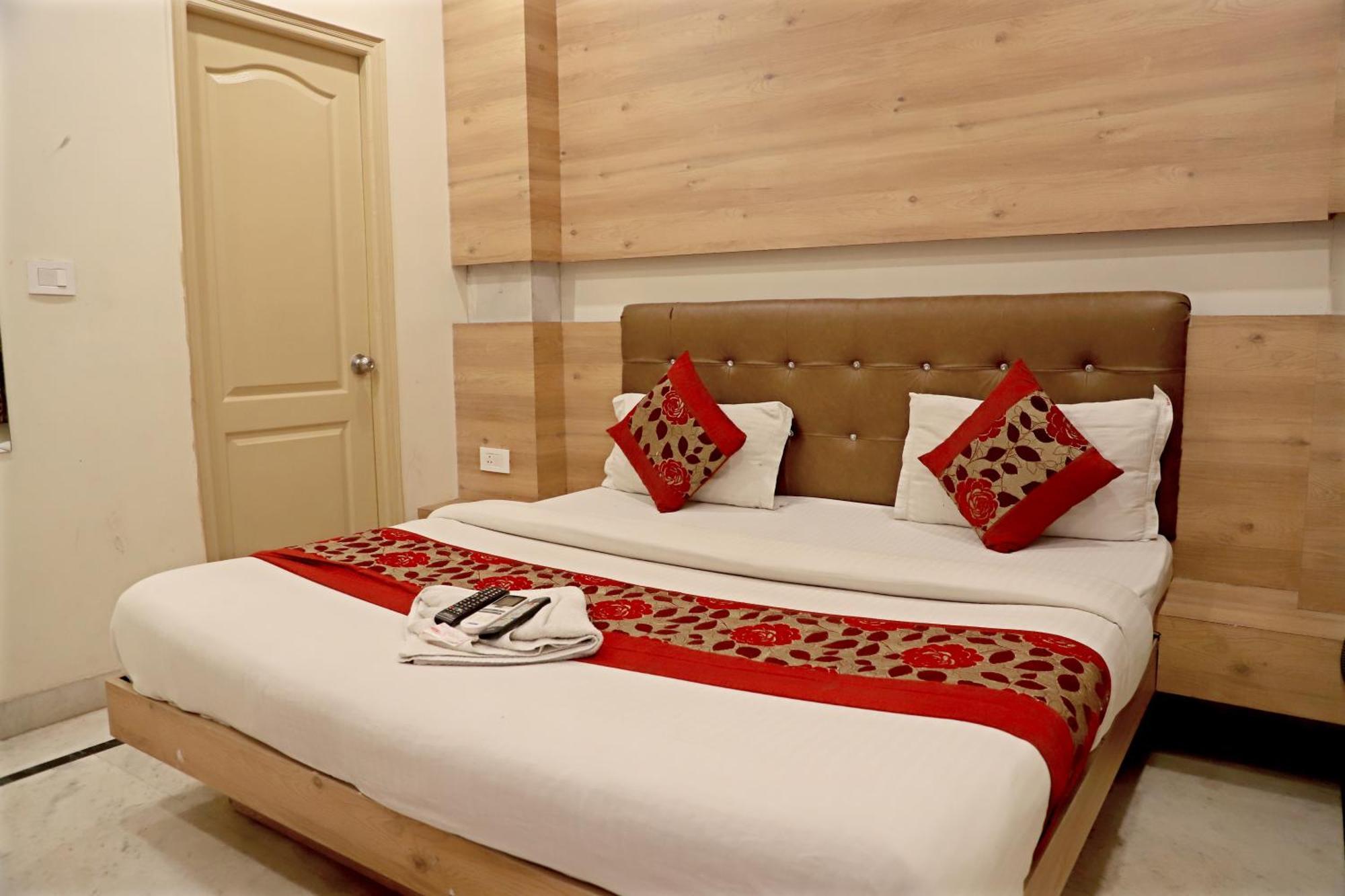 Hotel Klick International - 2 Min Walking From New Delhi Railway Station Esterno foto